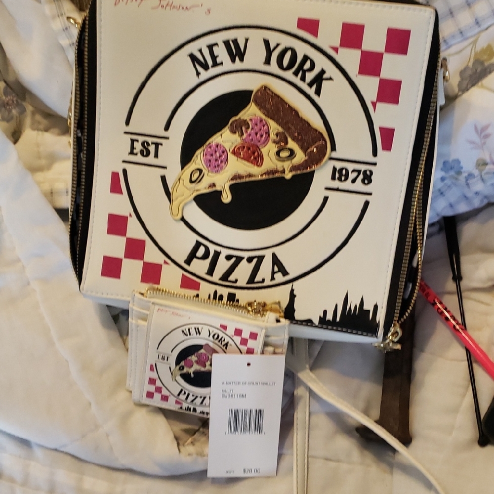 Betsey Johnson White and Pink Pizza Wallet